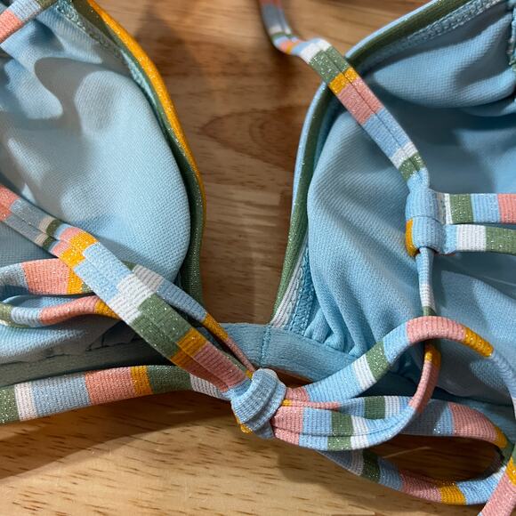 Wild Fable Women's Lurex Multicolor Striped Underwire Bikini Top - Size XS - NWT - Picture 7 of 8